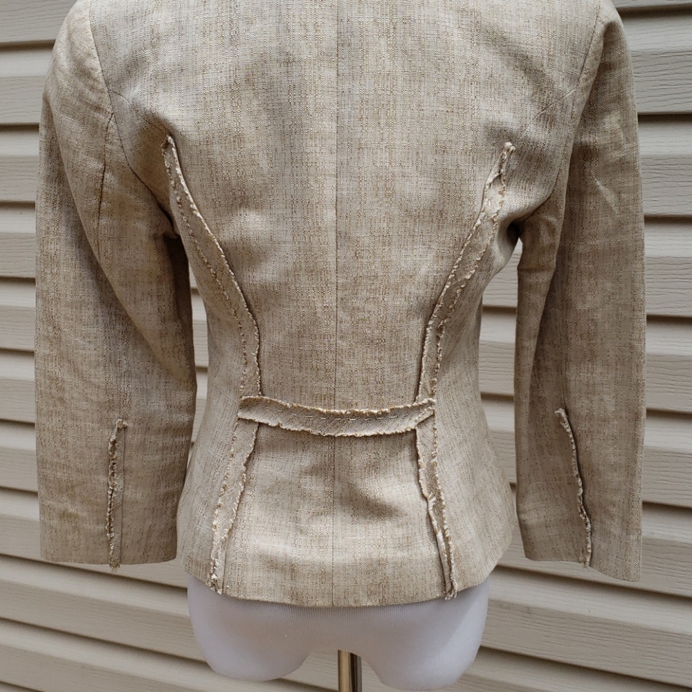 Carolina Herrera Cotton and Linen Blazer - Picture 4 of 11